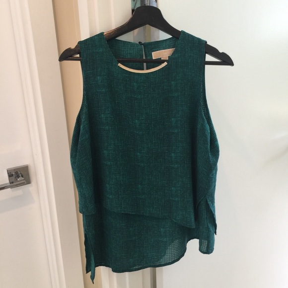 Michael Kors Tops - MICHAEL KORS sleeveless blouse size Medium